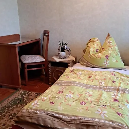 Aranypart 35 Apartman Siófok